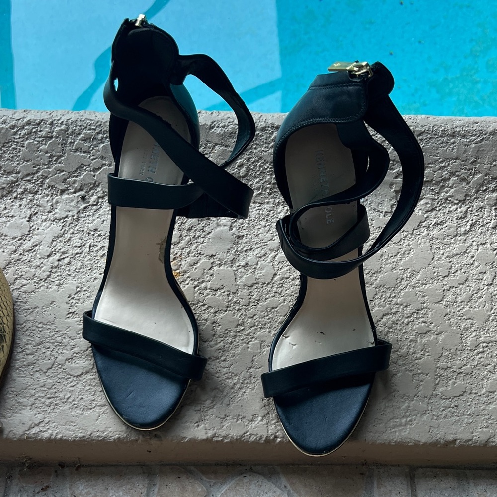 Kenneth Cole New York Black Strappy Heels